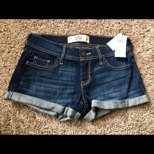 Hollister Shorts Size 0 New With Tags